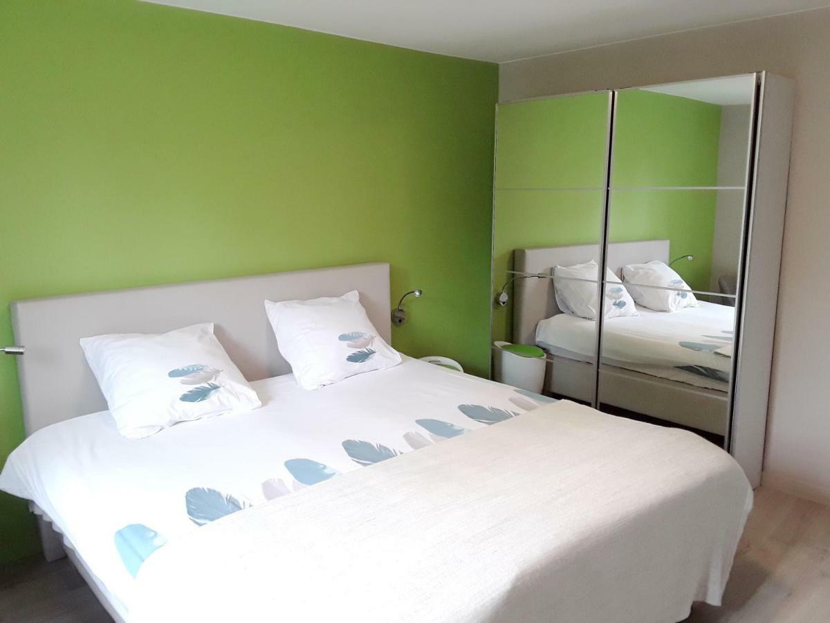 Le Jardin Du Bord De Meuse Bed & Breakfast Namur Exterior photo